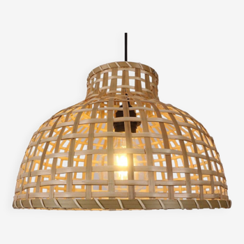 Pendant light