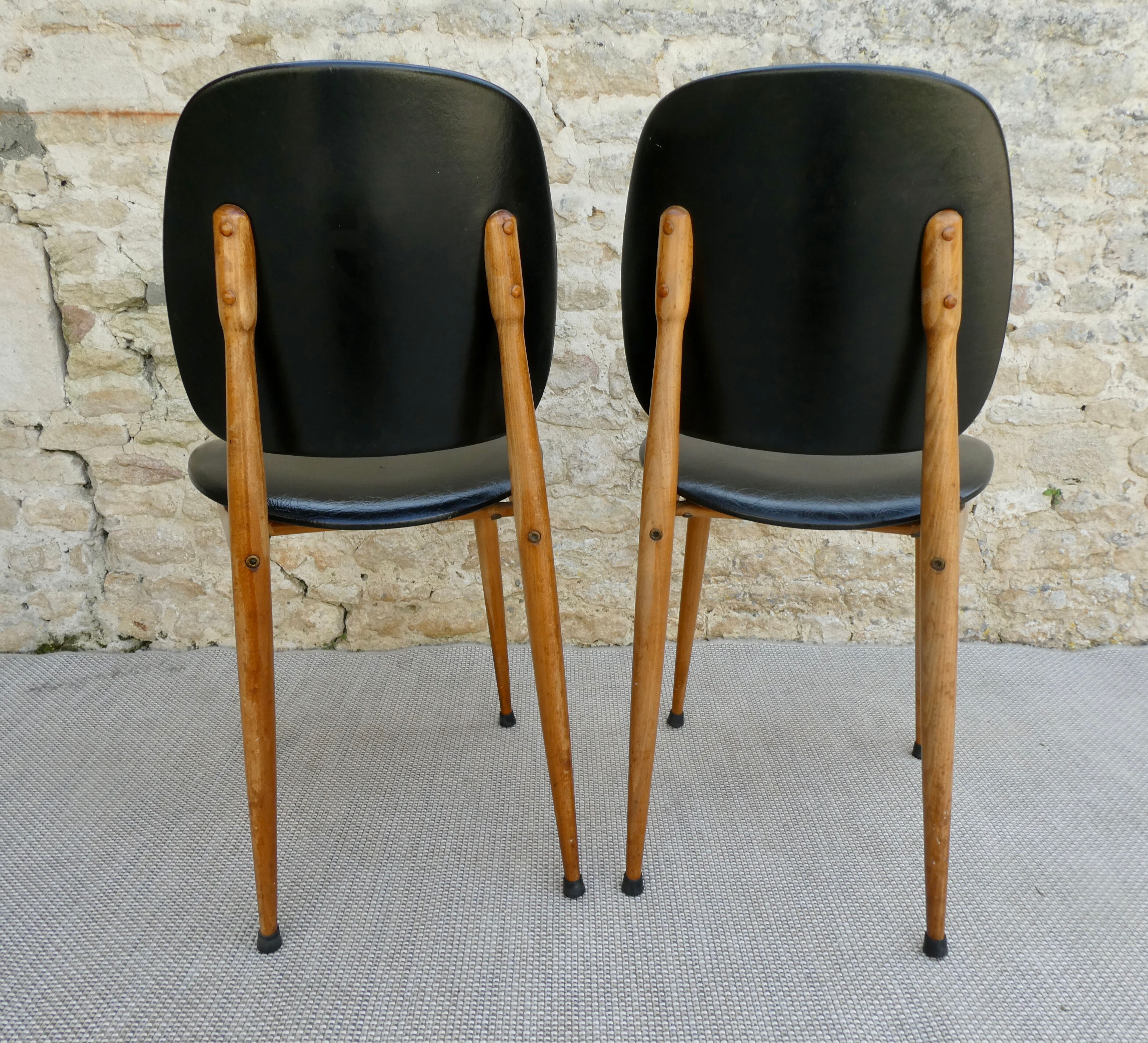 Paire de chaises Baumann, modèle Pégase