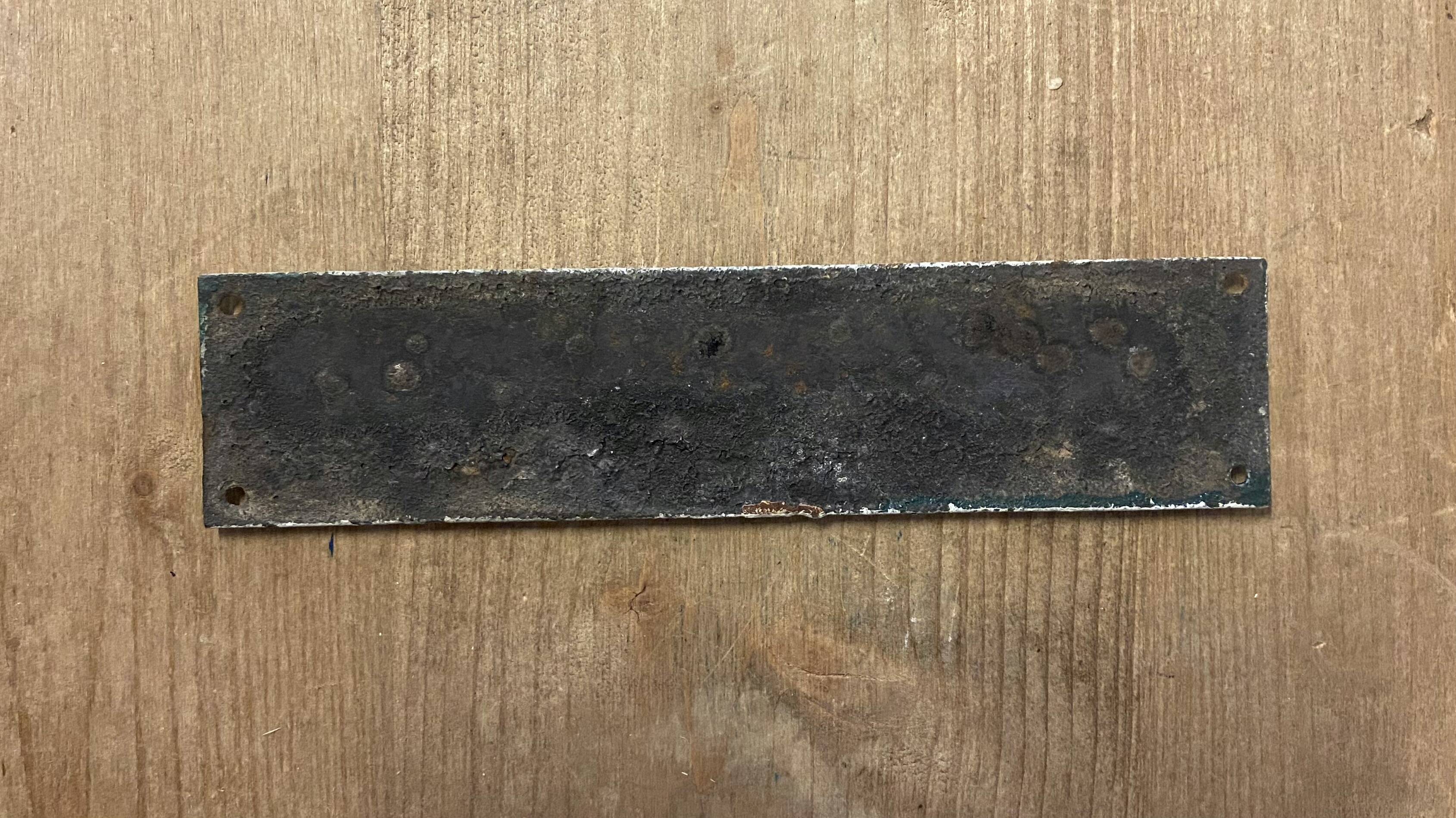 Plaque murale "Entrez sans frapper"