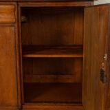 Wonderful two-piece kitchen cabinet from the 1920s