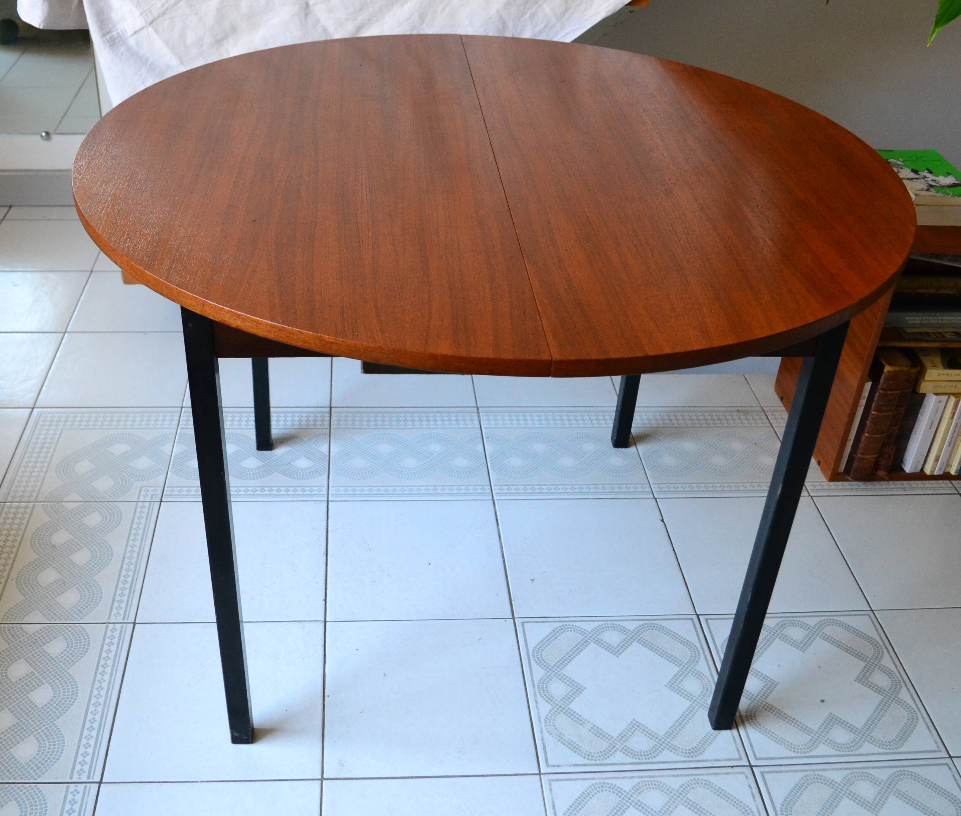 Dining table Pierre Guariche, teak and black steel from the 1960s with extension.
