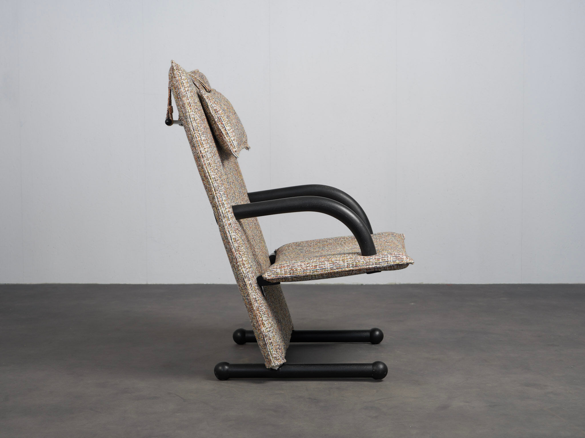 Fauteuil T-Line par Burkhard Vogtherr pour Arflex, Italie, années 1980.