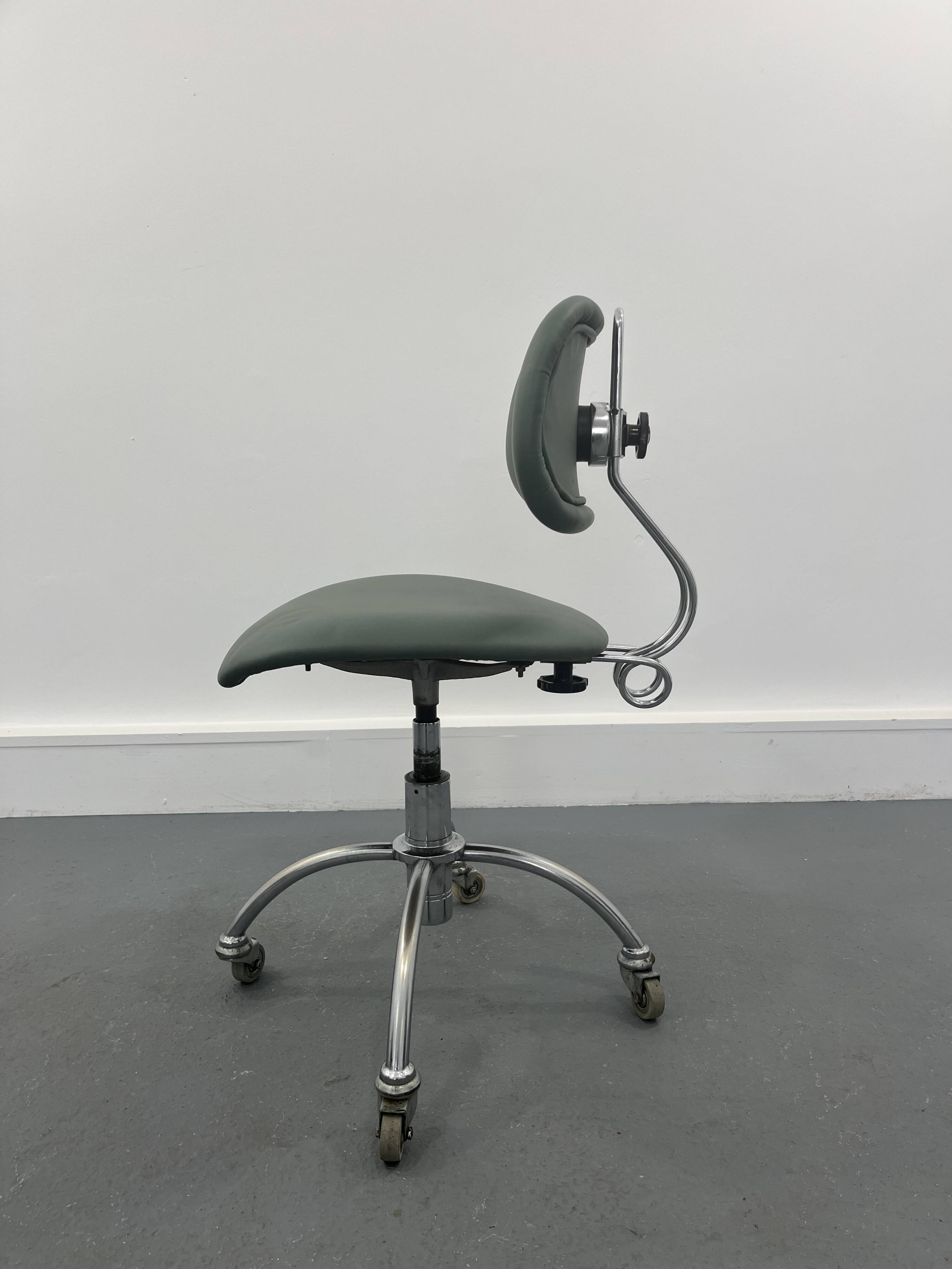 Mid-century swivel chair from Bohler 1950s