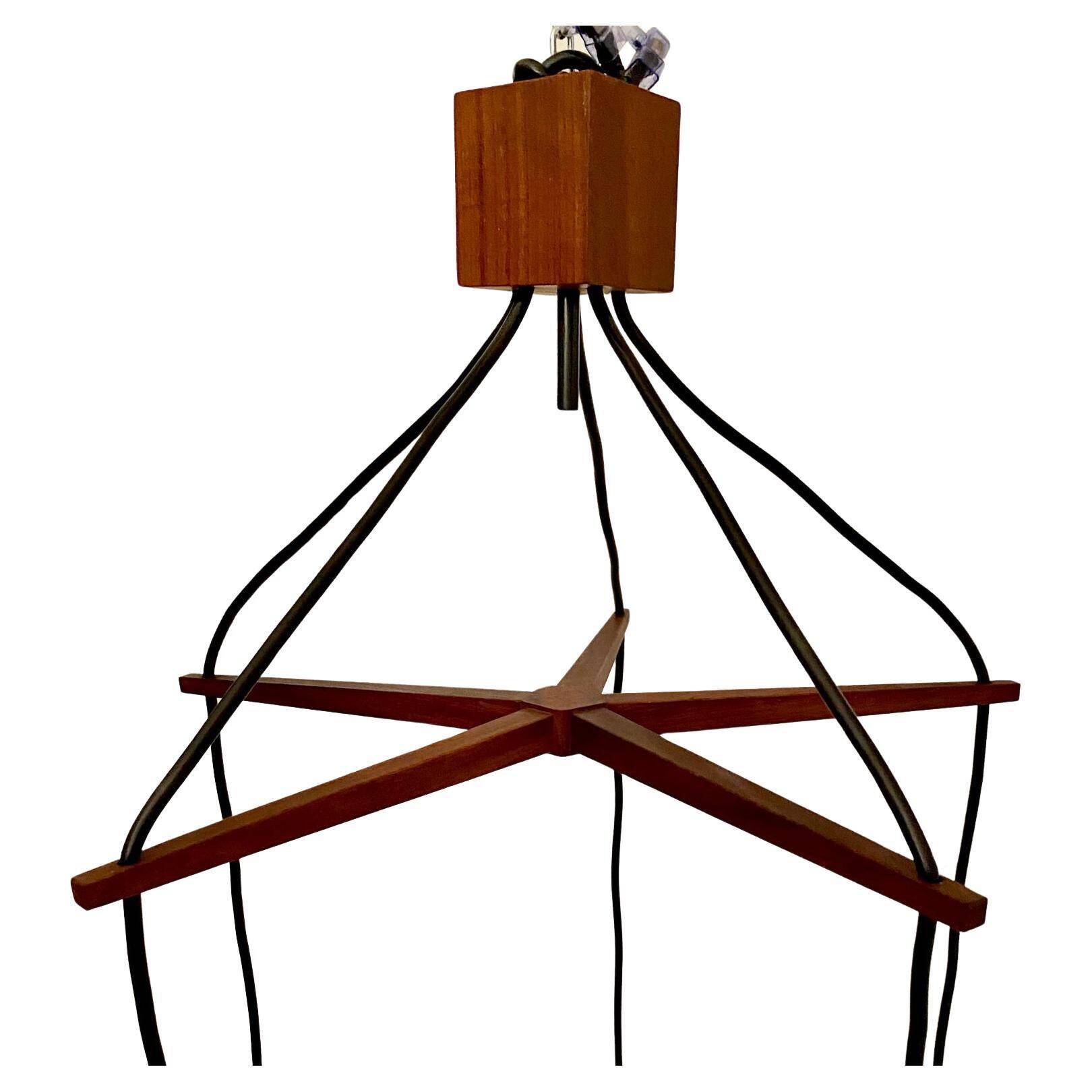 Chandelier vintage suspendu en bois de rose massif, Guzzini, Italie années 1960.