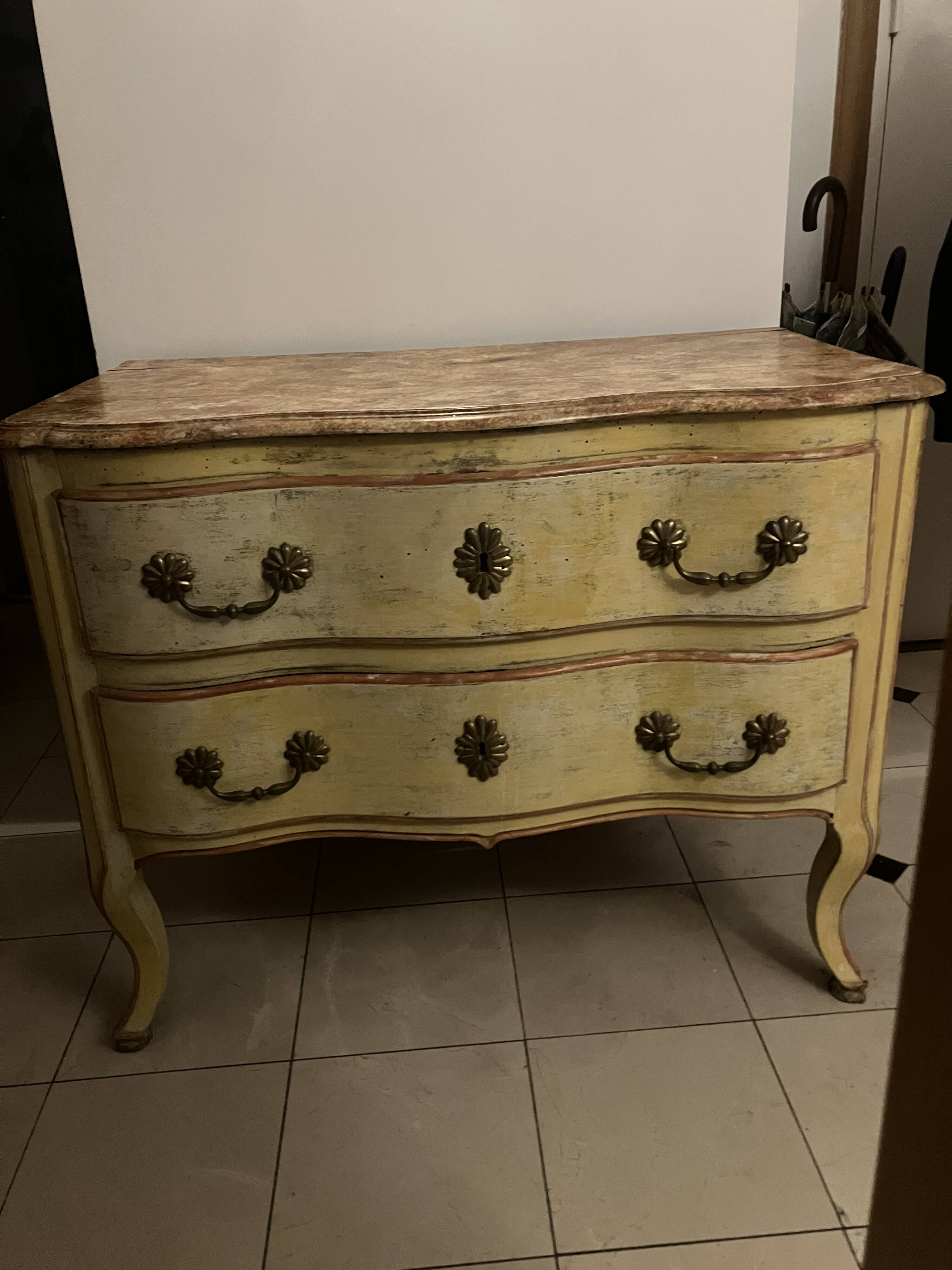 Louis XV style crossbow commode