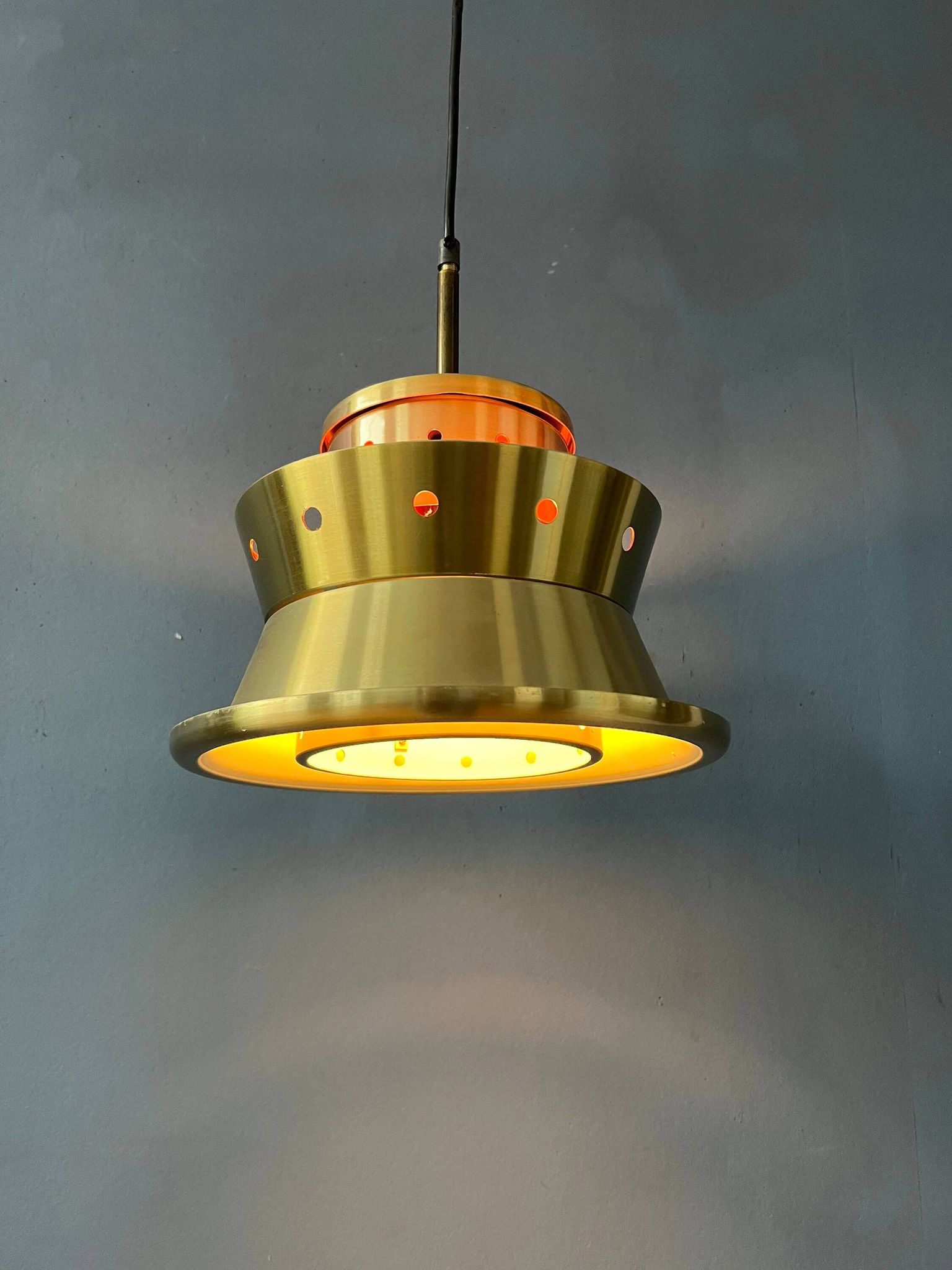 Suspension Space Age metallic Doria Leuchten