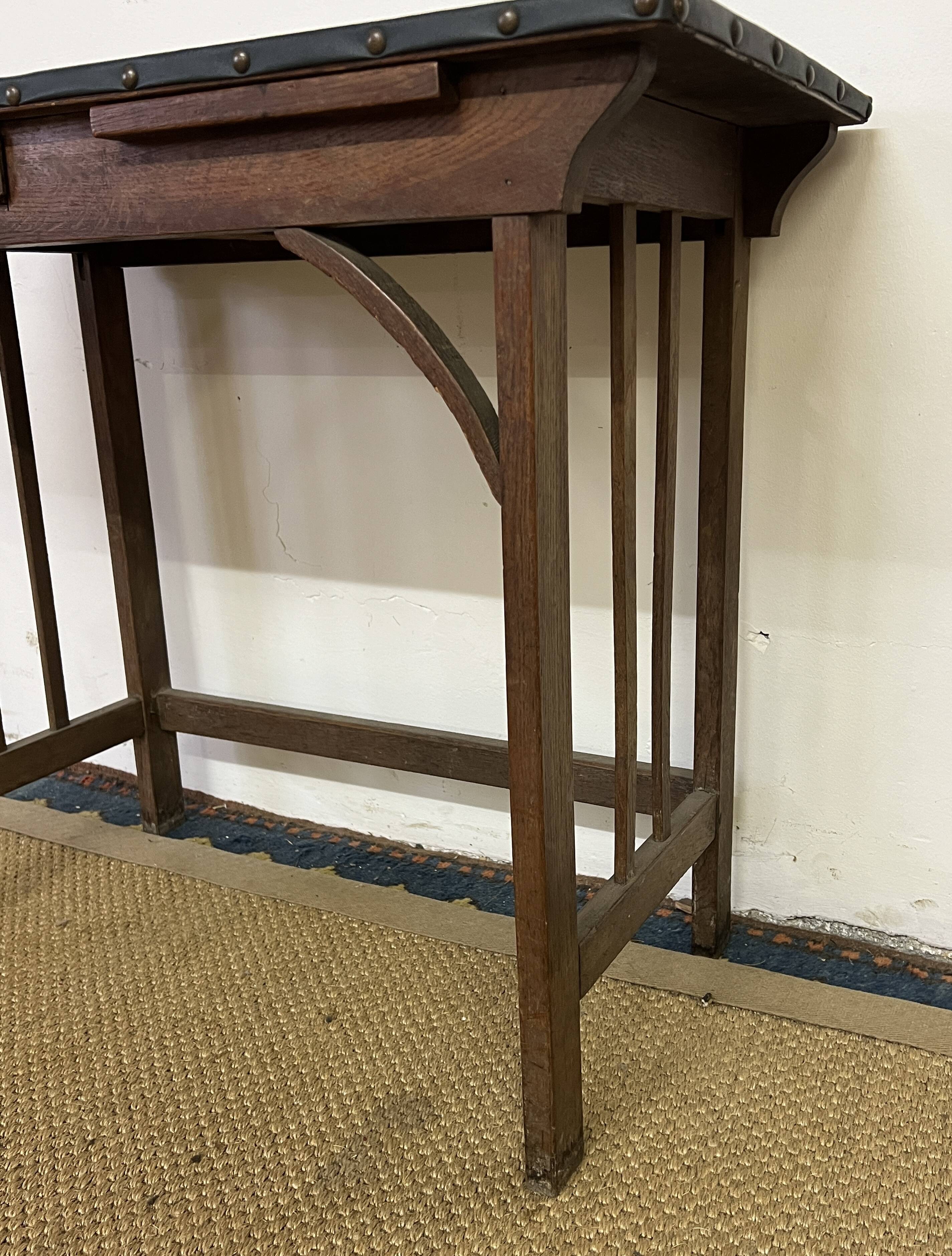 Petit bureau / table console en bois vintage