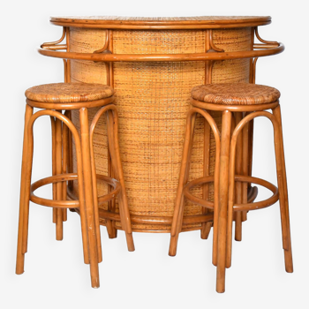 Vintage bar furniture with these two rattan stools from the 1960s/70s