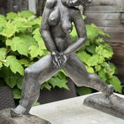 Sculpture Woman