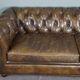 Chesterfield sofa in cowhide leather 3.5 seats