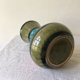 Ceramic vase