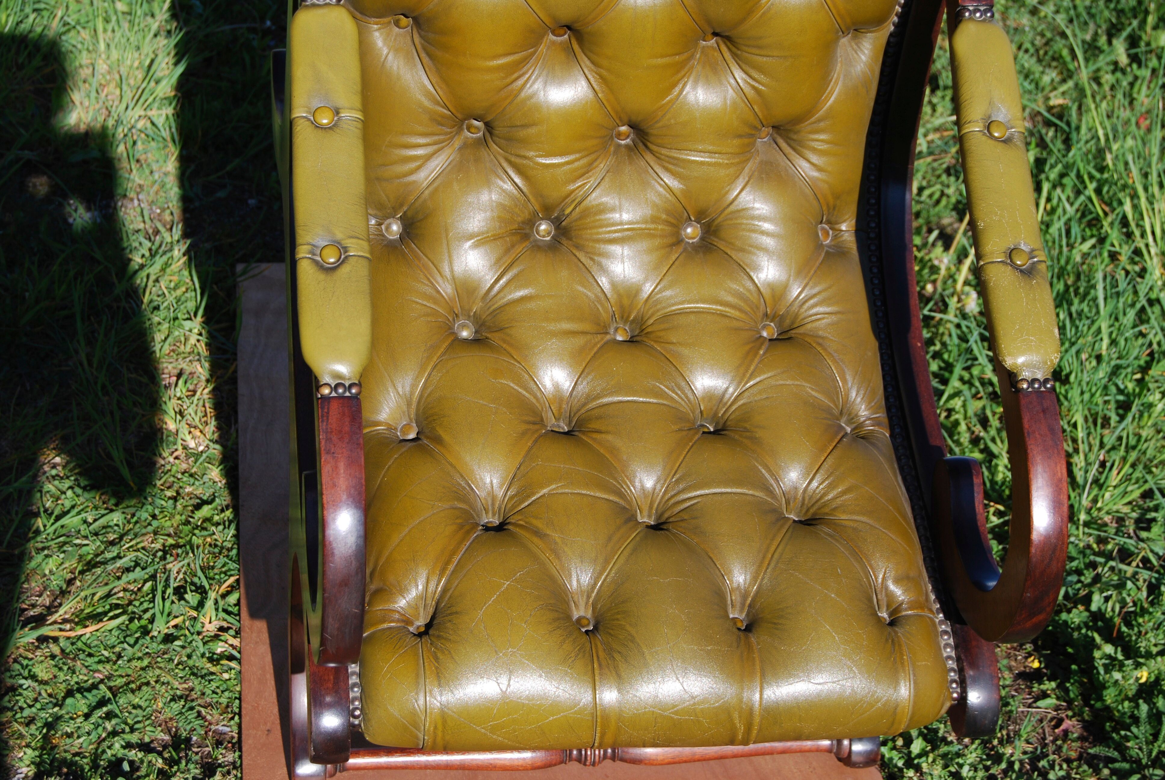 Chesterfield Victoria chair in green leather.