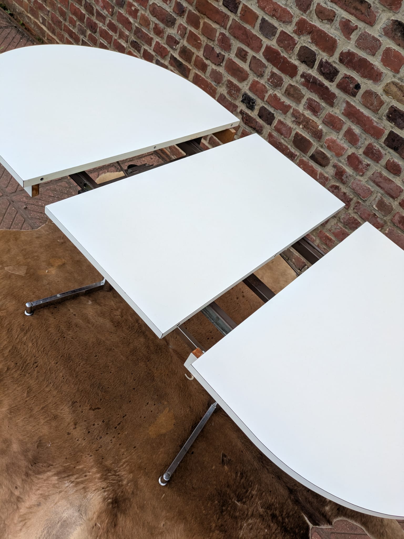 Table ronde extensible