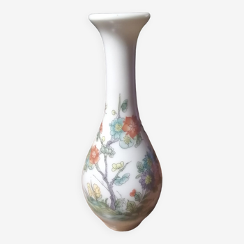 Vase en porcelaine de Paris