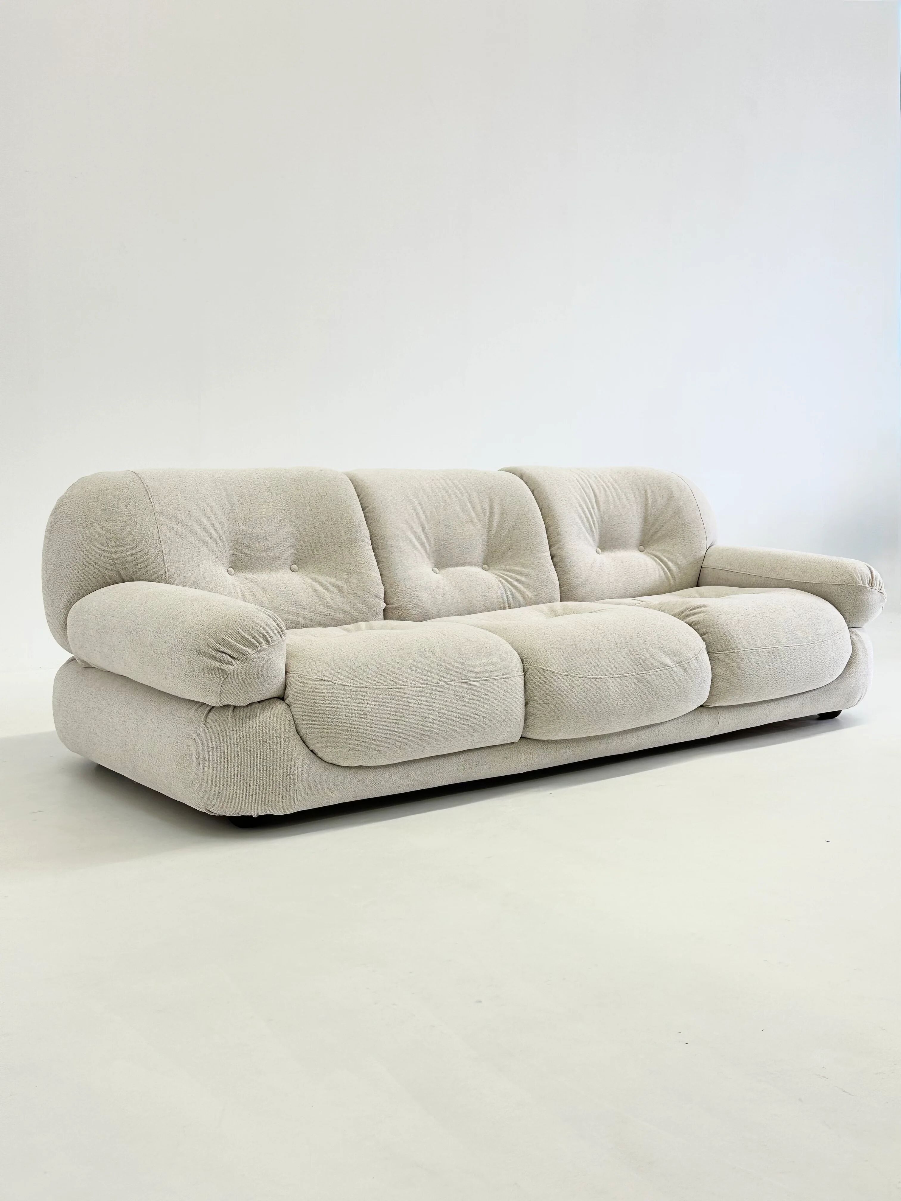 Sapporo three-seater sofa by Mario Marenco for Mobil Girgi in cream
