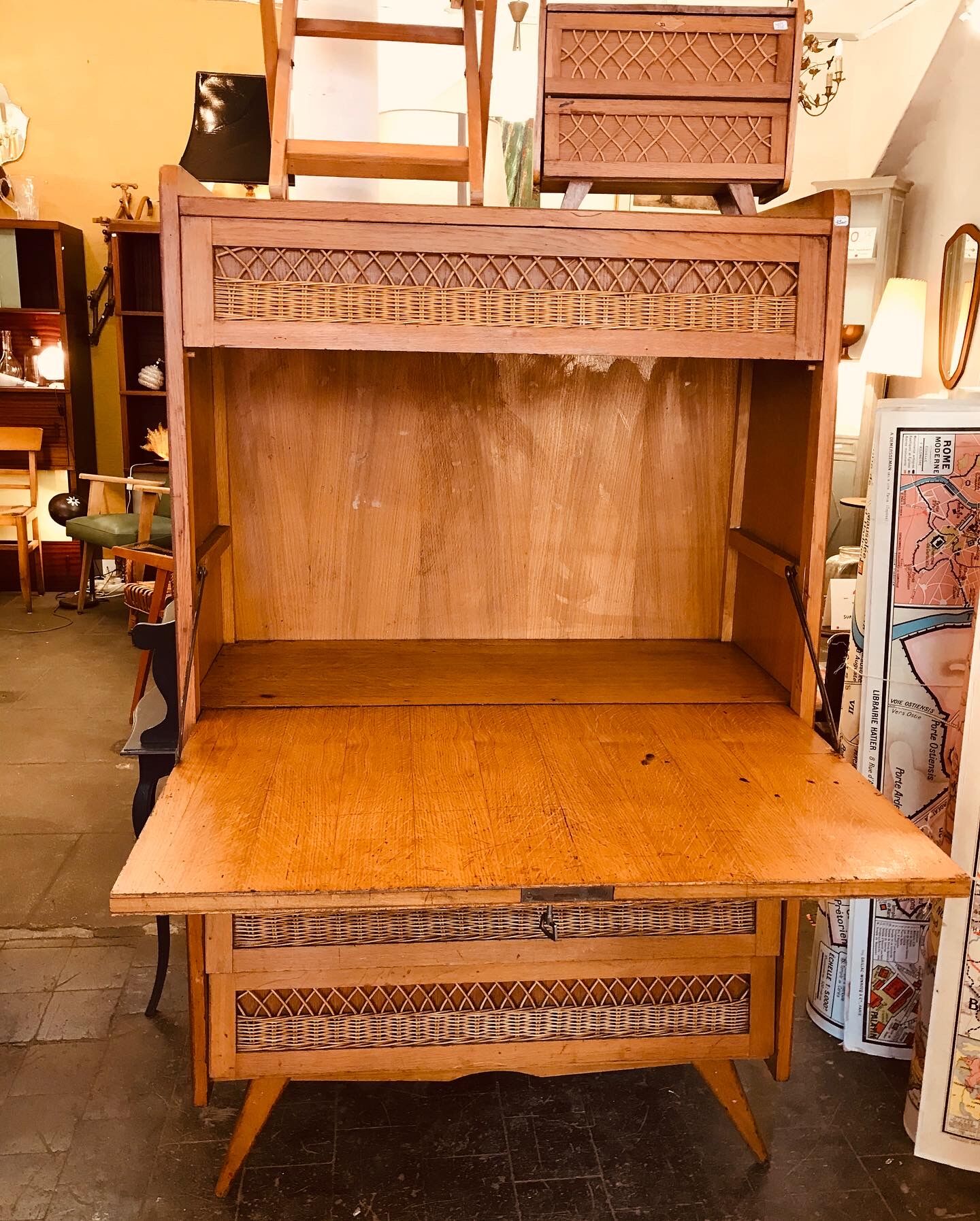 Vintage secretary in lacquered wood and rattan with compass feet