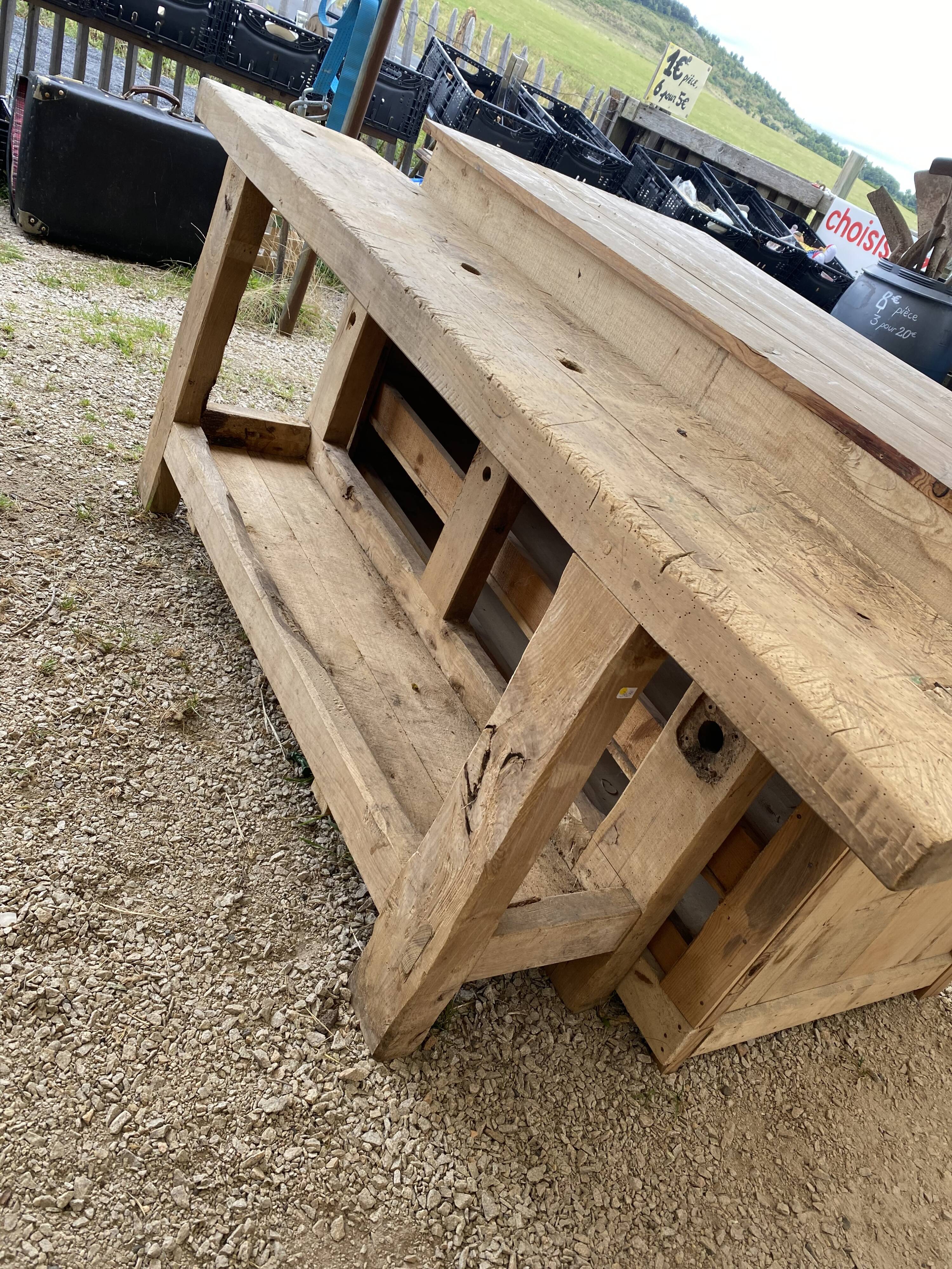Carpenter's workbench