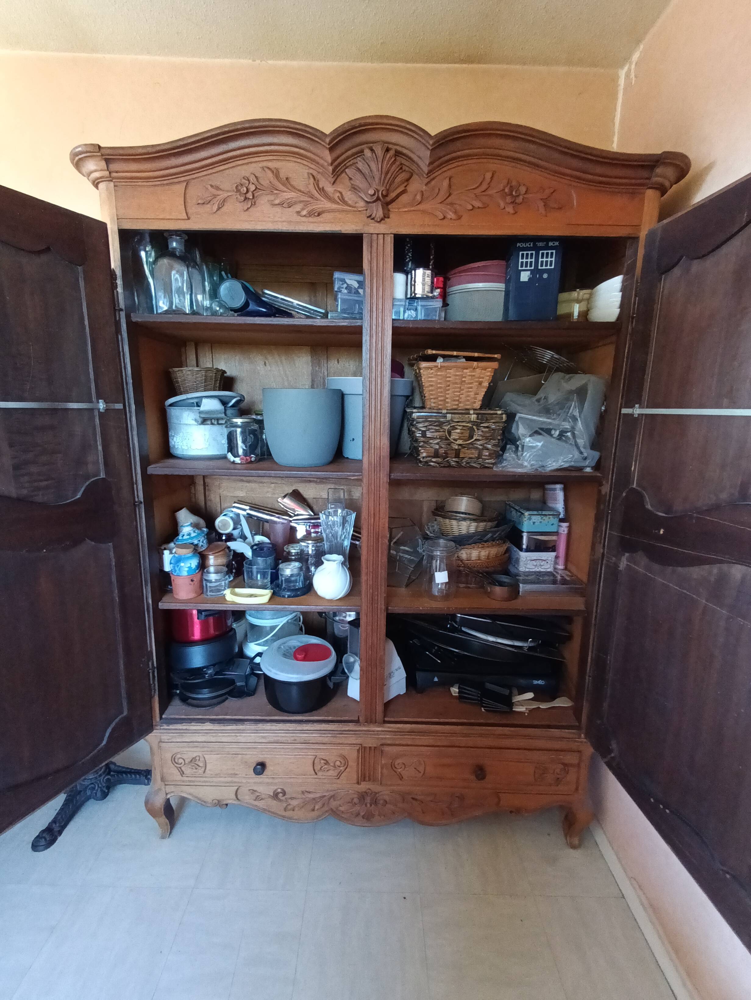 Vintage solid wood wardrobe 150 to 200 years old.