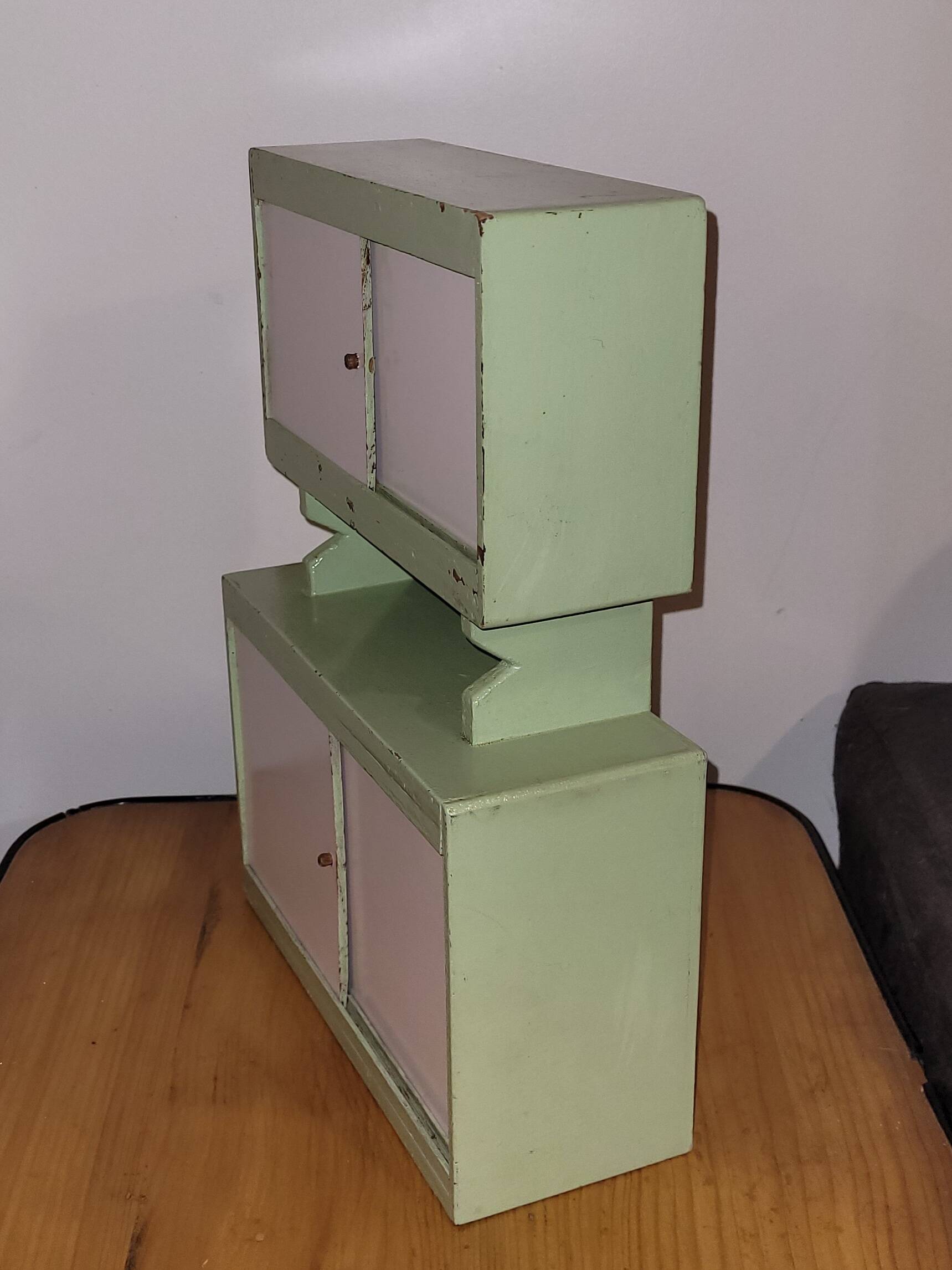 Buffet doll's furniture - vintage