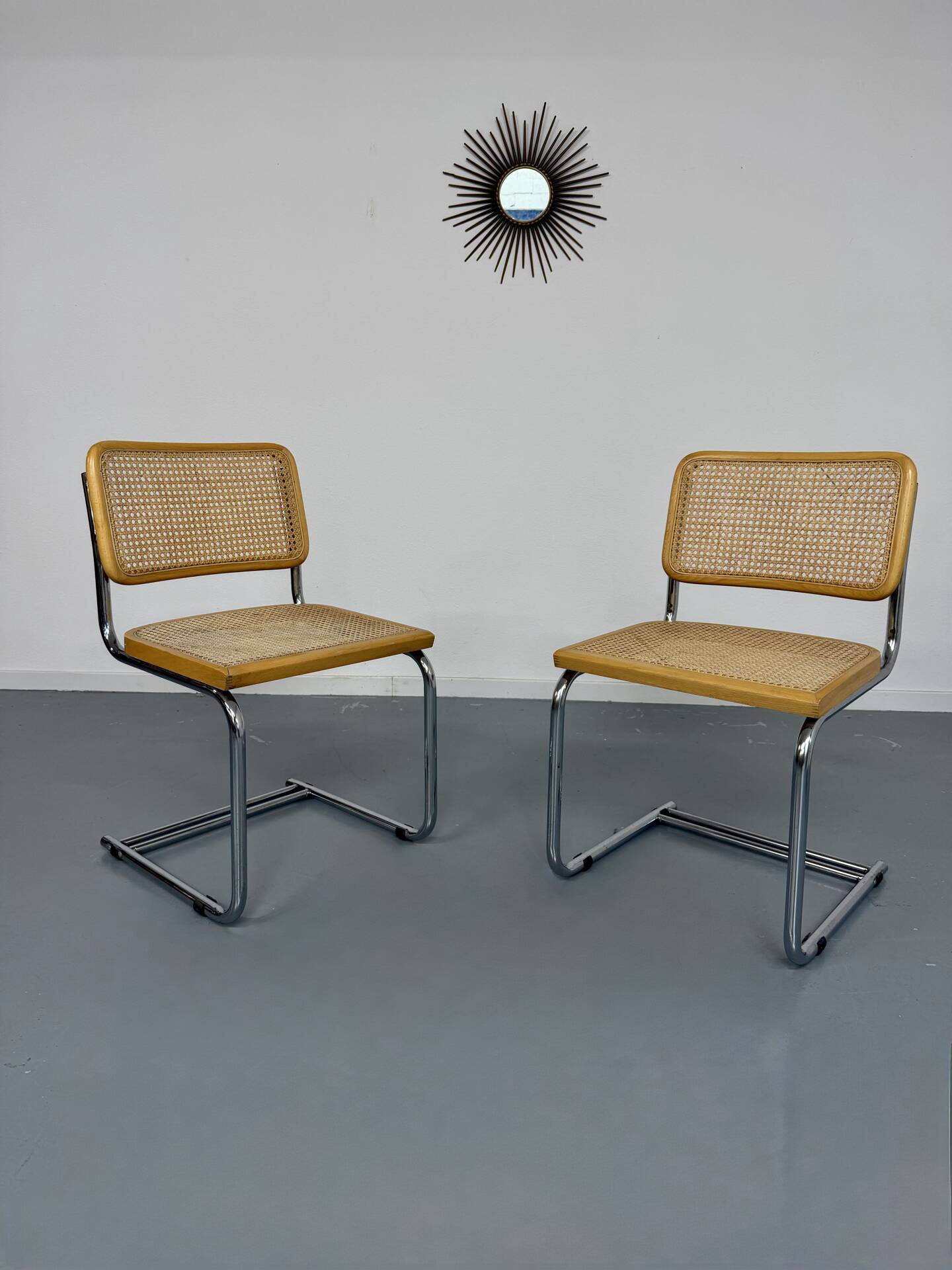 Set of 2 Italian cantilever chairs in cane Cesca 1970s,