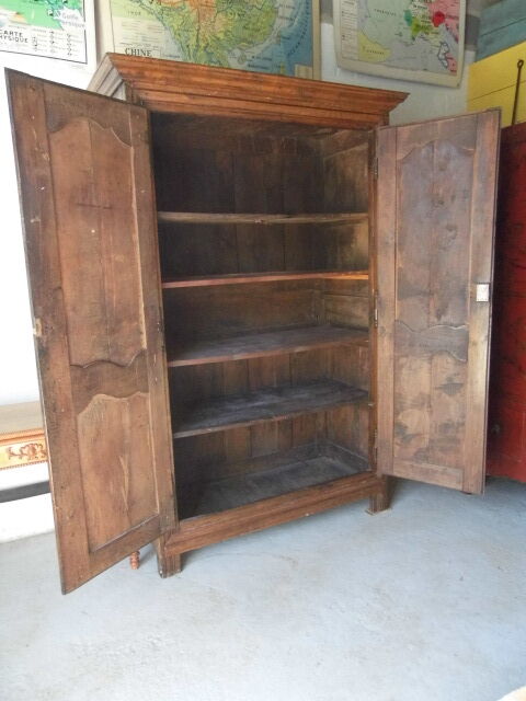 Wardrobe carved doors, 18th century era