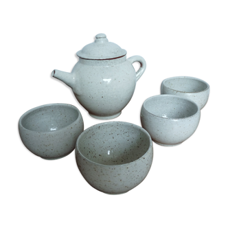 Ceramic tea service