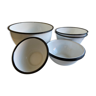 Set of 6 enamelled sheet bowls