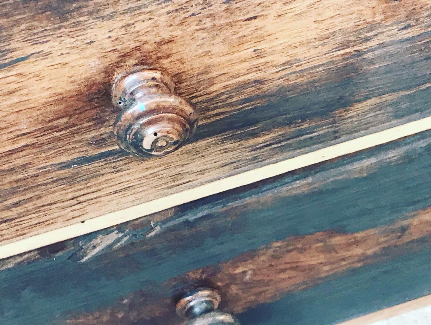 Furniture with a dingting cabinet