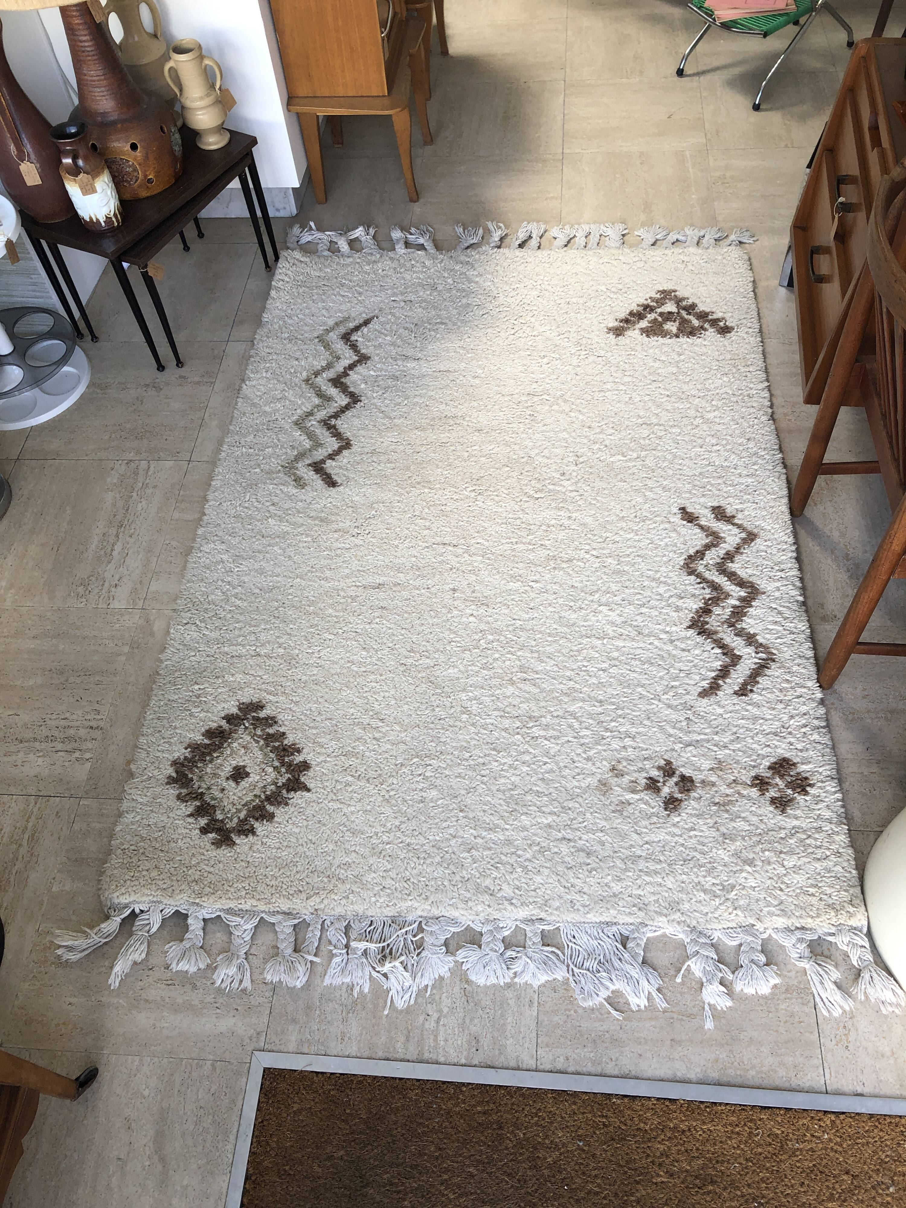 Vintage beni ouarain carpet, 1970