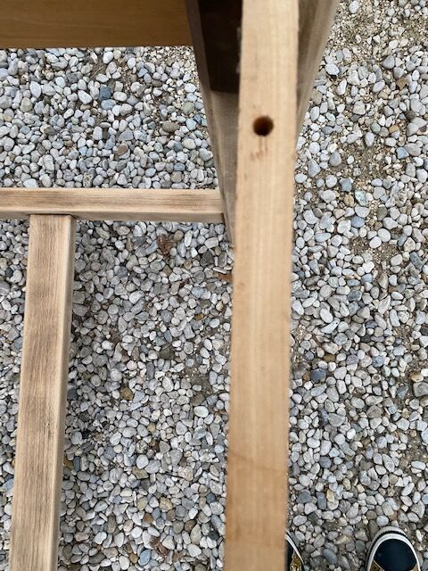 Table de ferme poncée 176 cm
