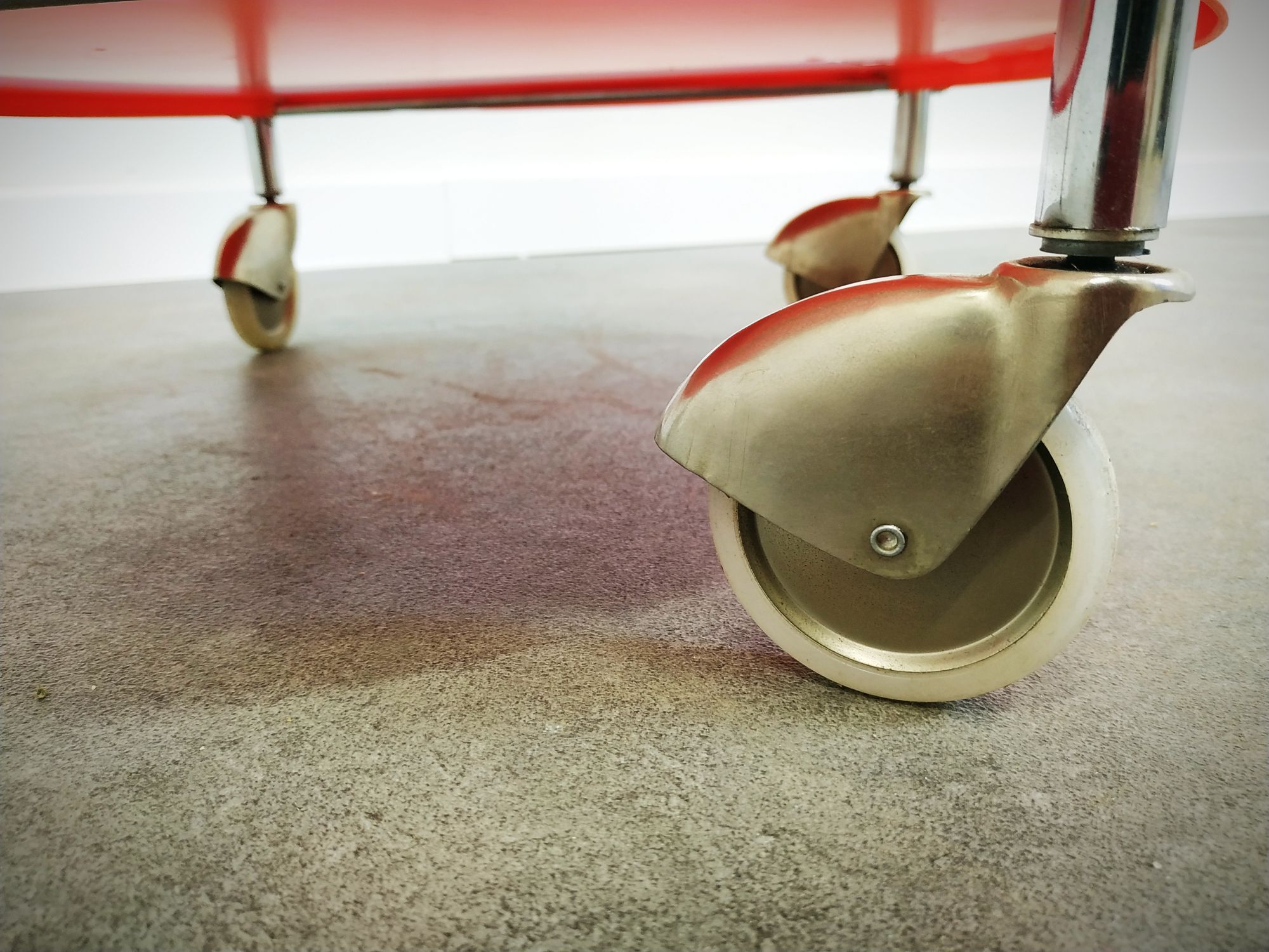 70's wheeled service