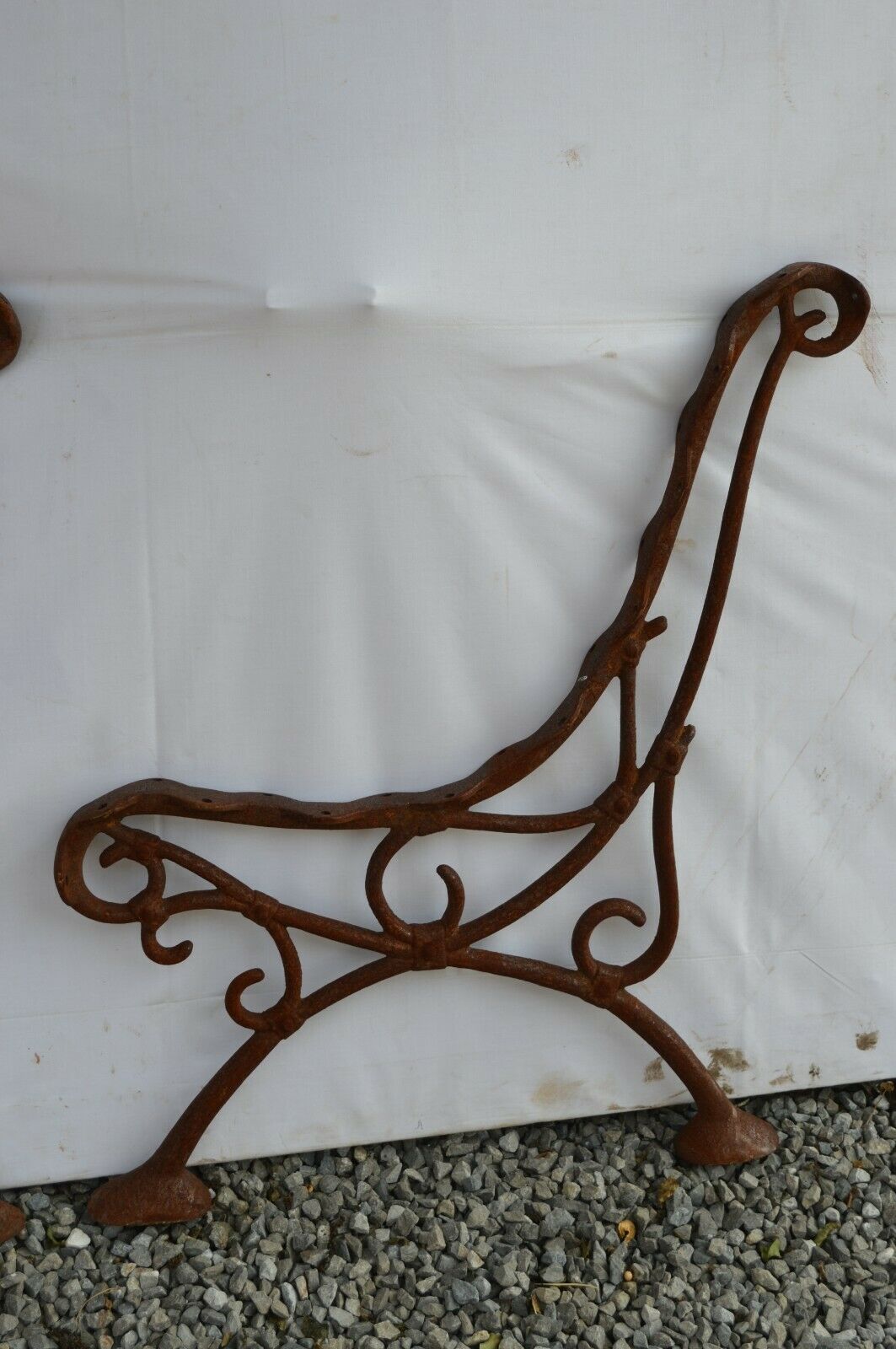 Cast iron garden bench legs