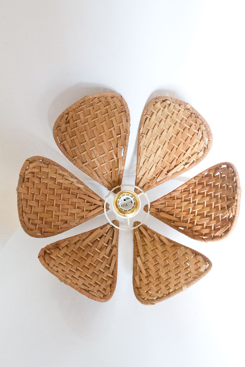 Lotus flower suspension 6 petals