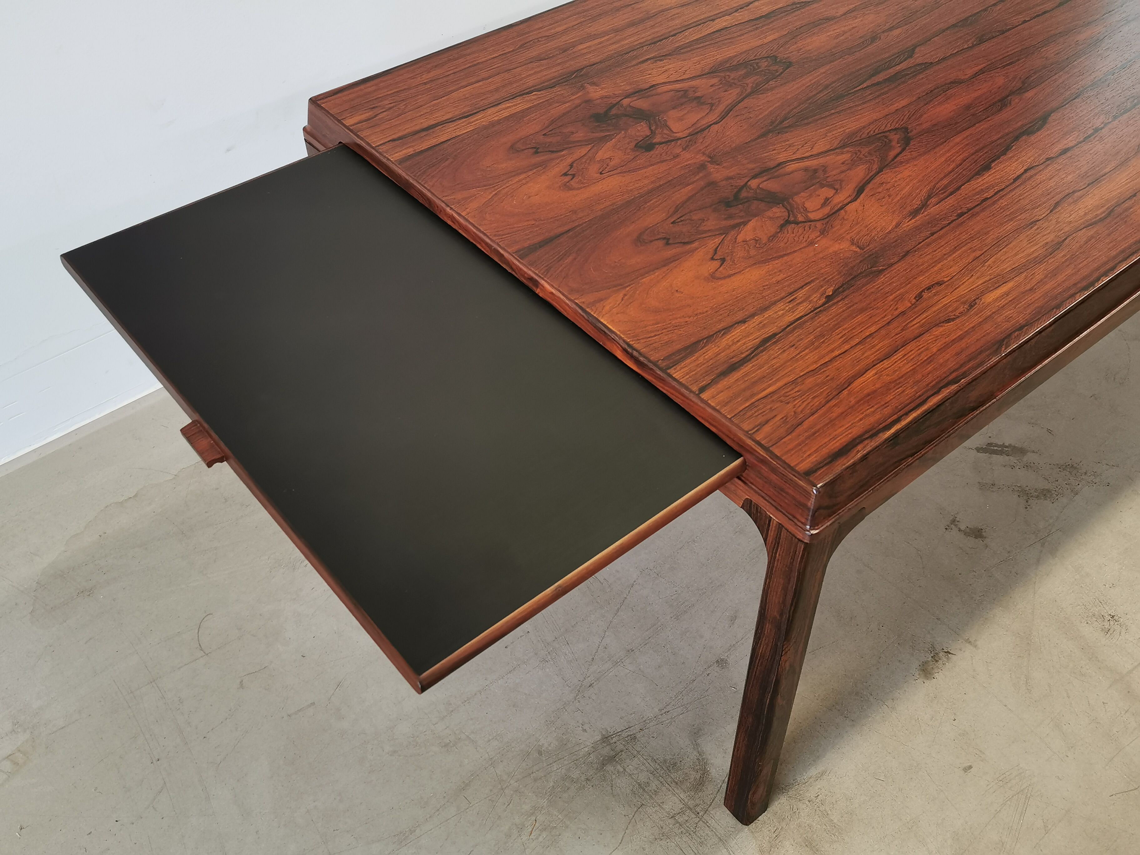 Scandinavian rosewood coffee table Johannes Andersen for Trensum