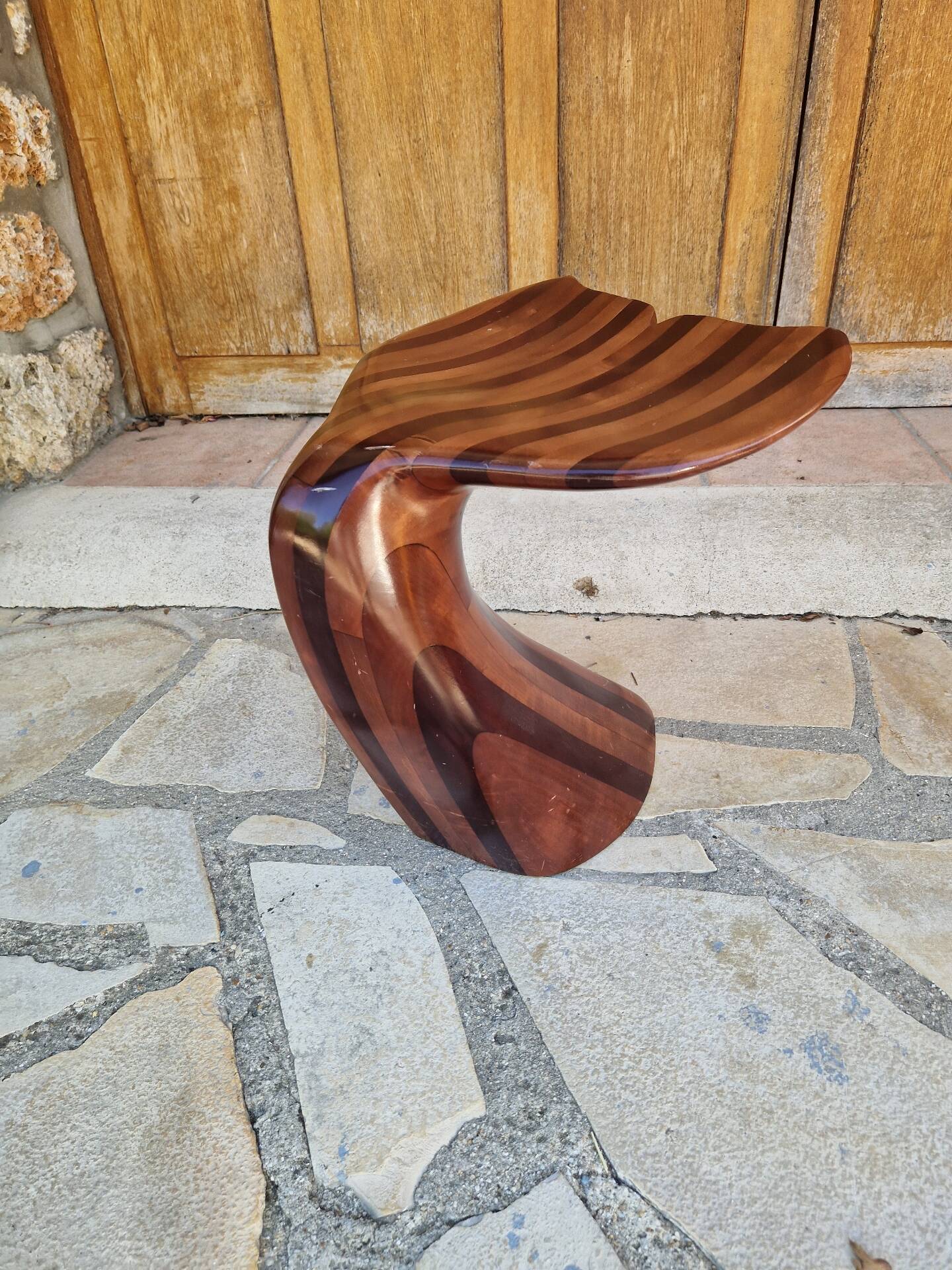 Tabouret queue de baleine style Polyte Solet