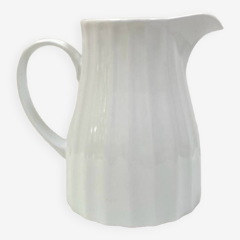 Pichet graphique / Vase en porcelaine