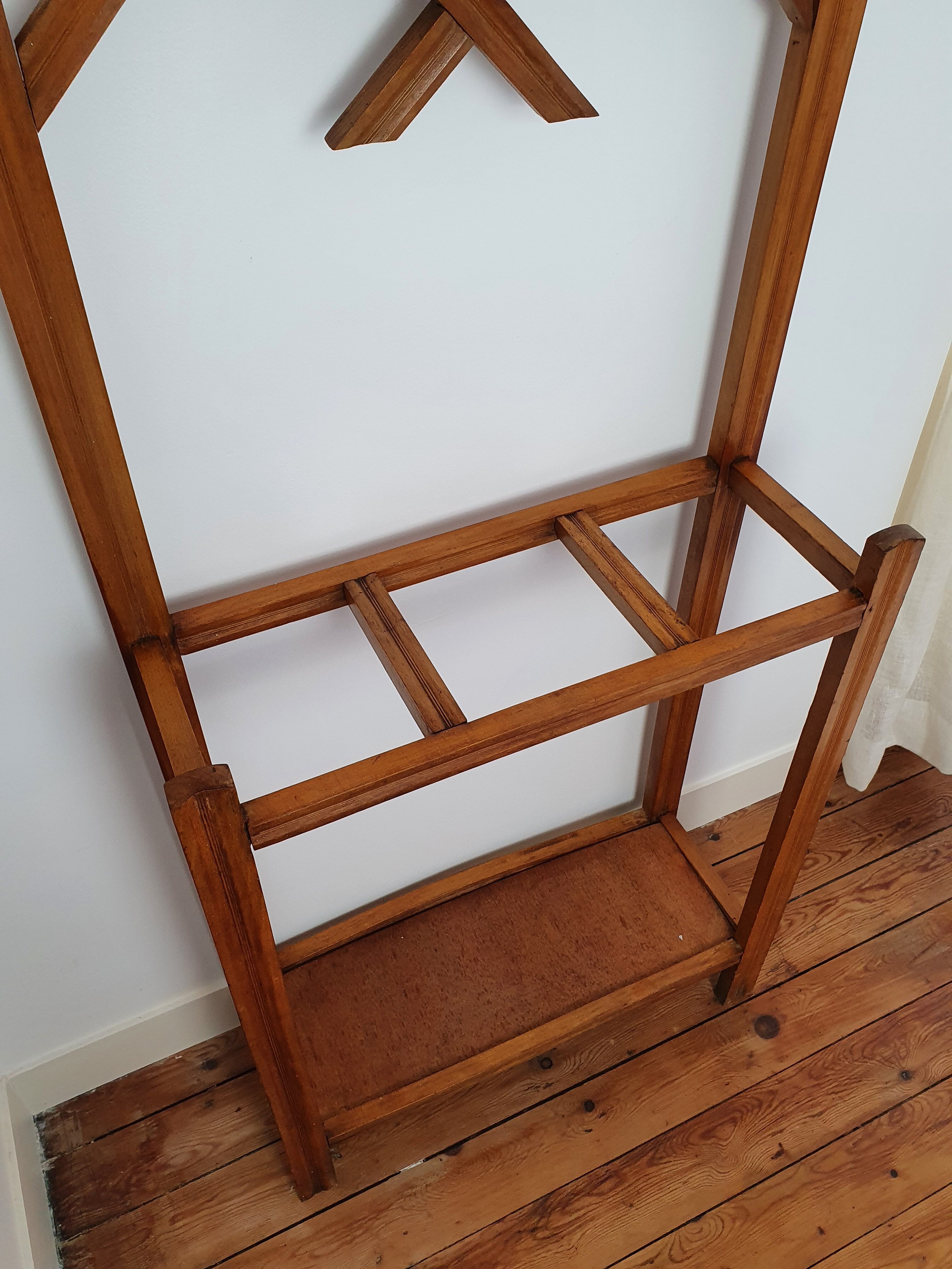 Wardrobe Coat rack of the 50s