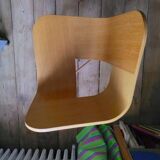 Tria wood chair