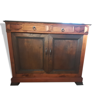 Buffet / wooden hut
