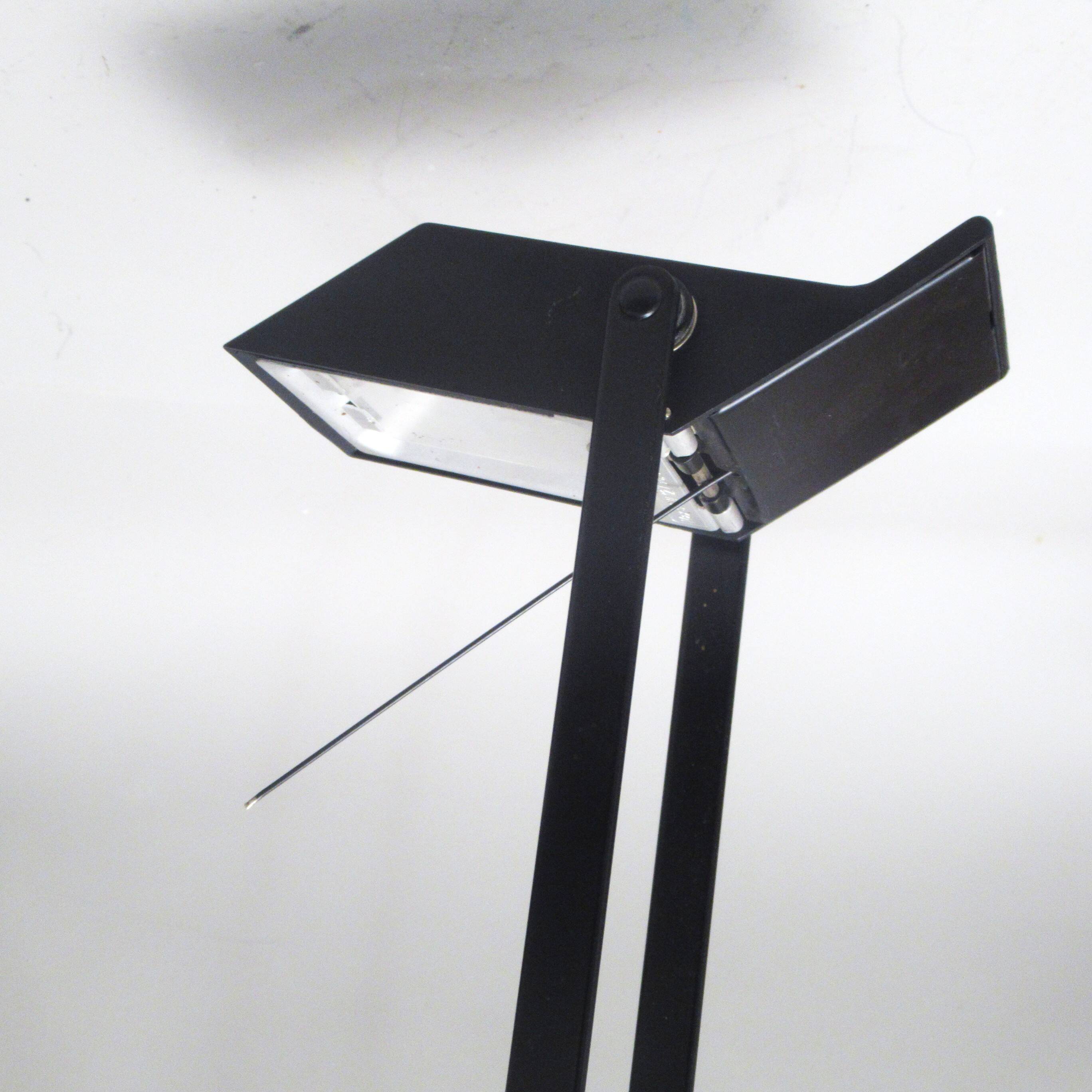 Tizio lamp Richard Sapper Artemide 1972