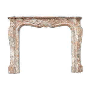 Cheminée de style Louis XV en