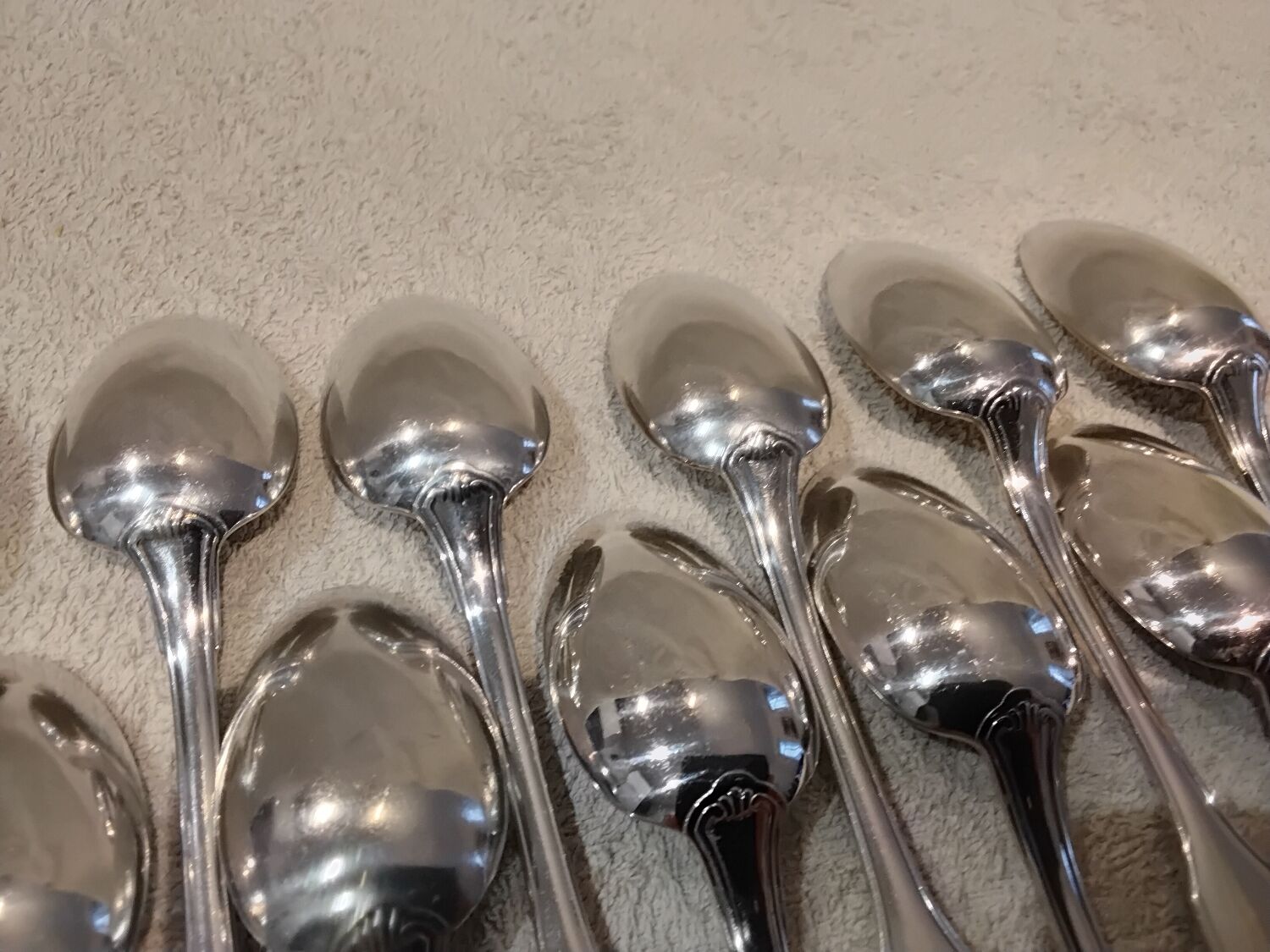 11 silver plated dessert spoons, Christofle Vendome, 17.1 cm