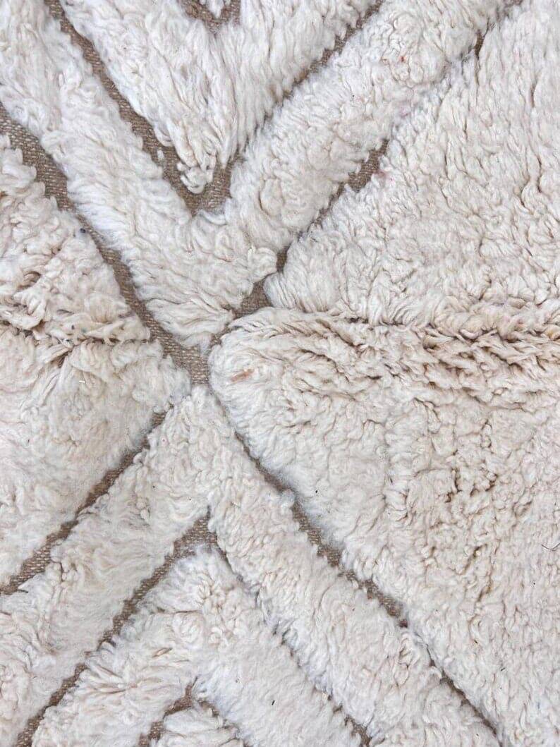 Handmade Berber wool rug size 2/3 m