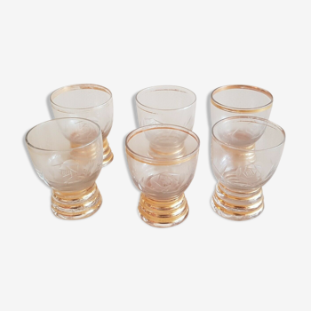 Lot de 6 verres à liqueur en verre taillé et dorure