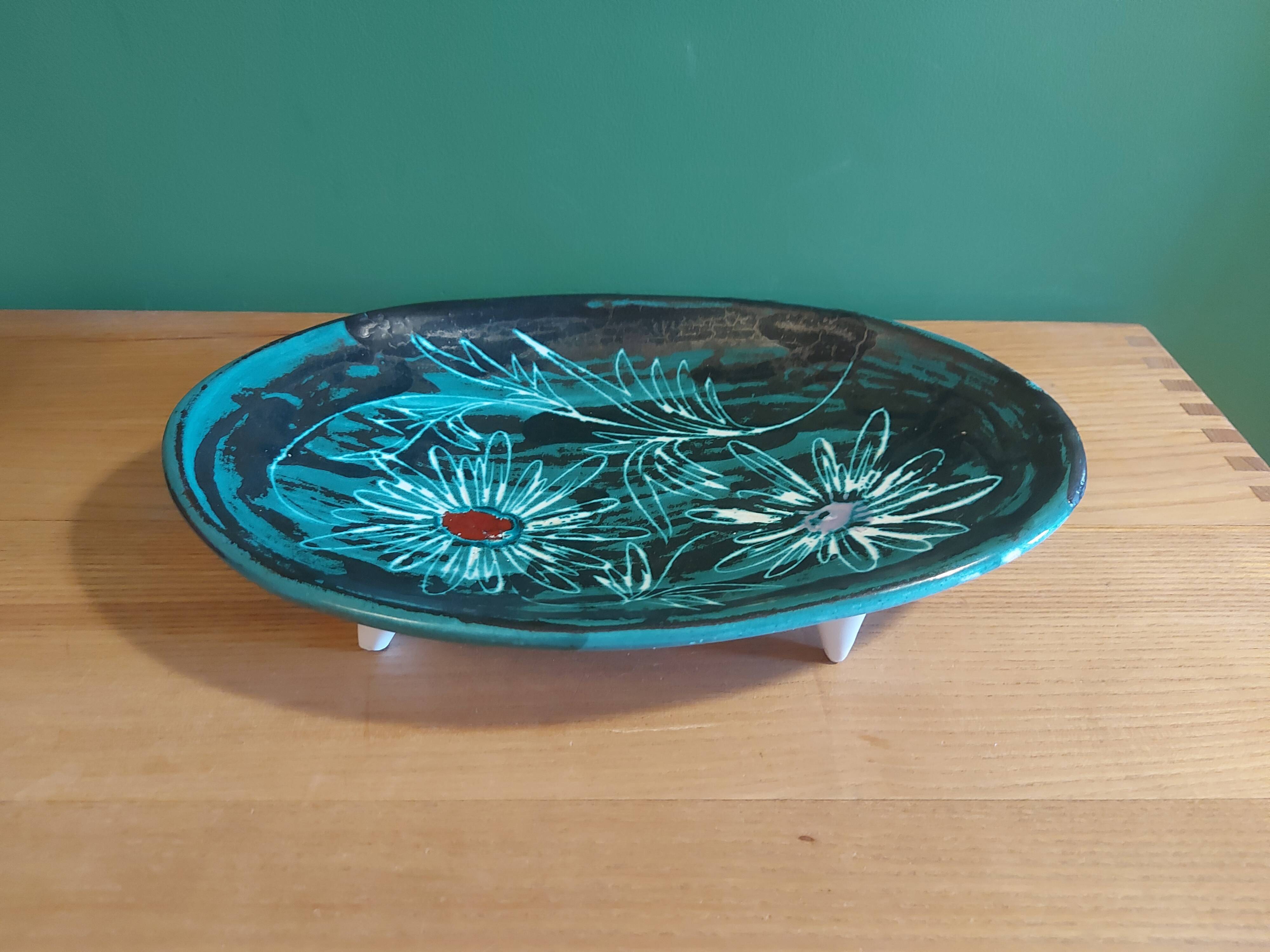 Vallauris cermal dish