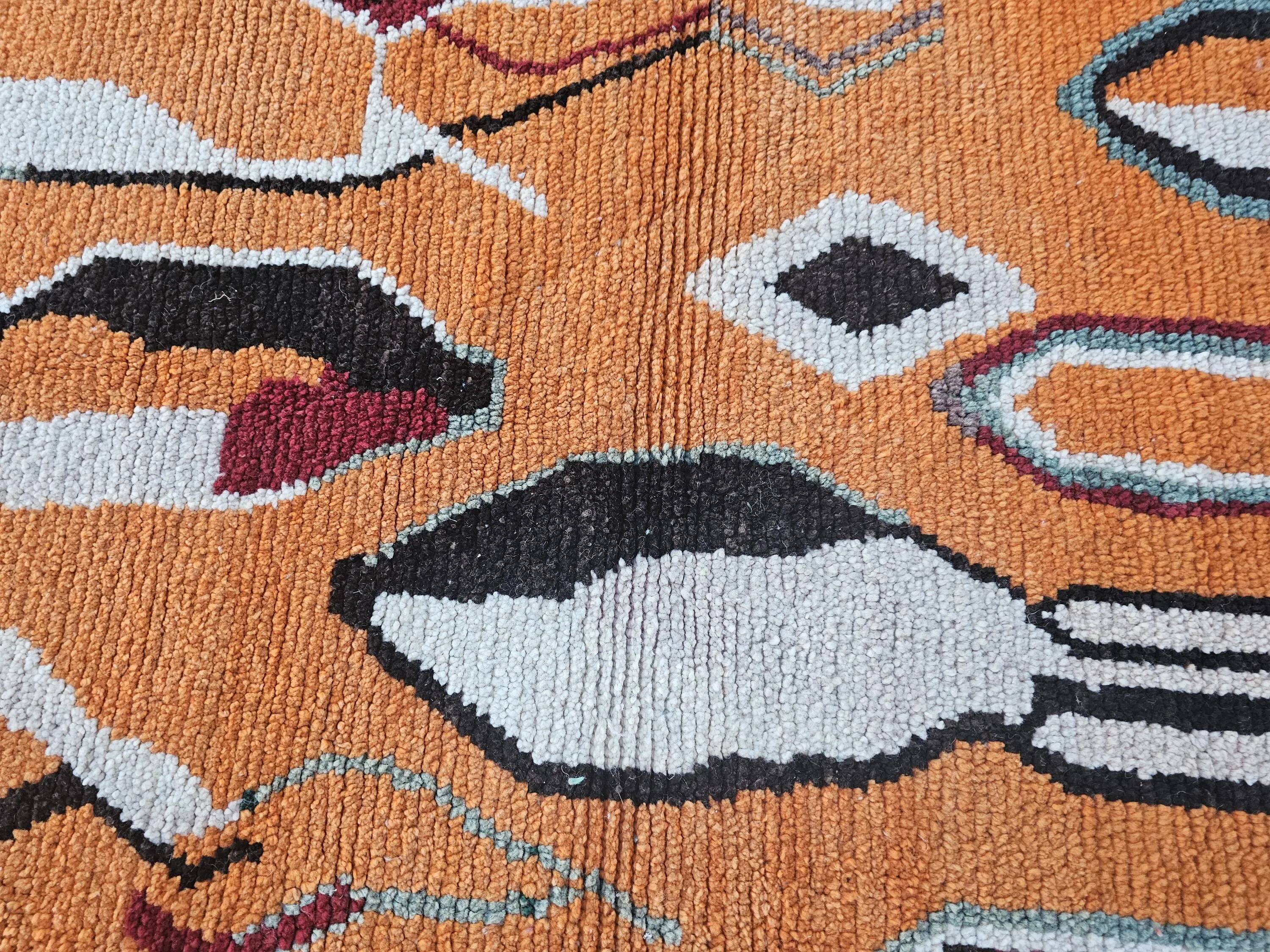 Moroccan rug 100% wool, handmade, 250x150 cm, superior quality.