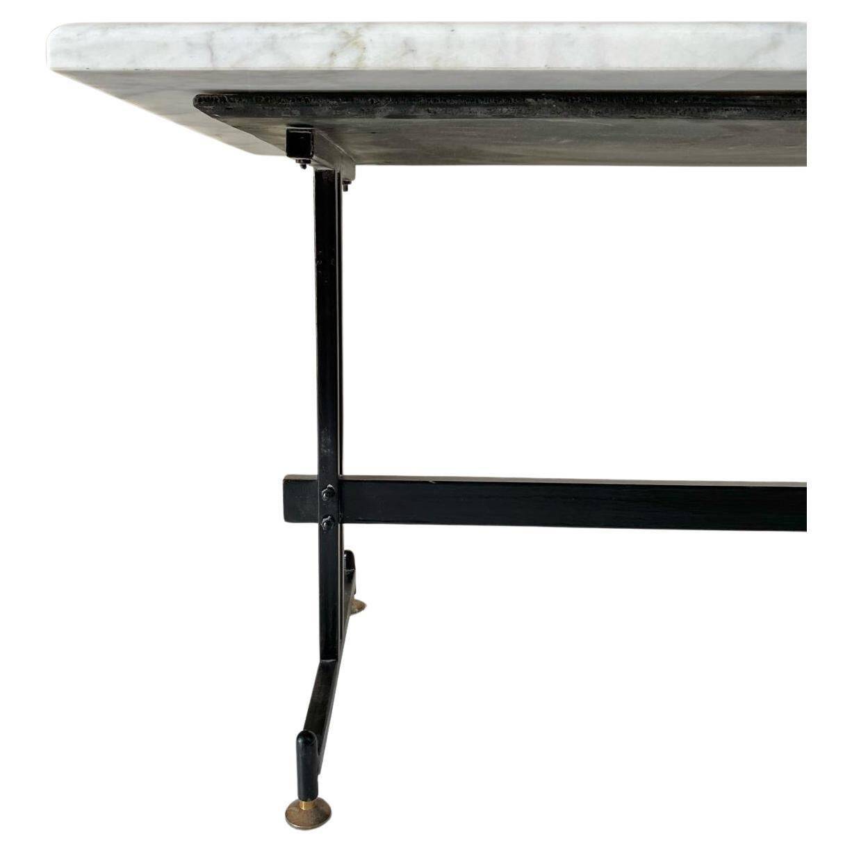 Vintage Carrara marble coffee table, Italy 1960