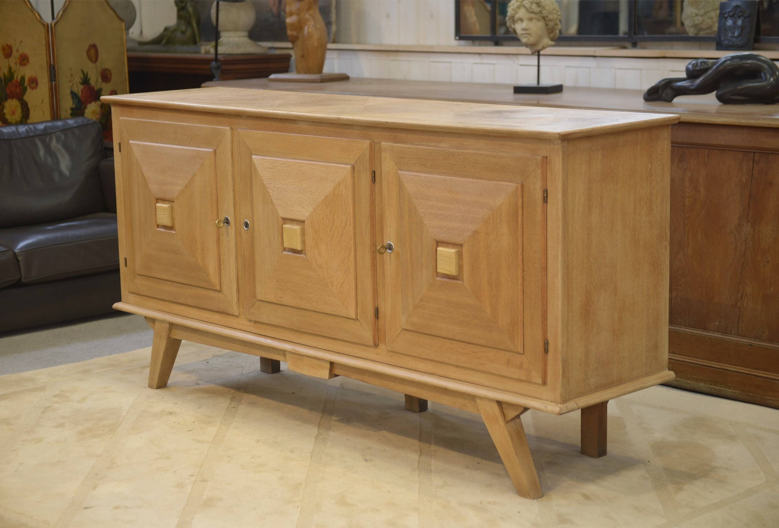 Buffet 3 portes en chêne 1950’s