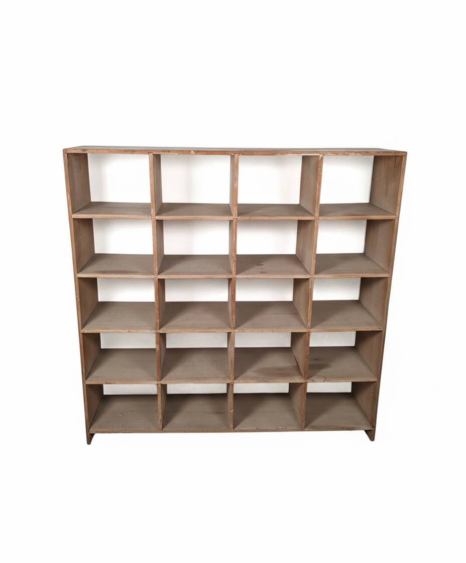 Solid wood workshop cabinet with compartments