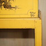 Antique Japanese commode hand-painted and lacquered.